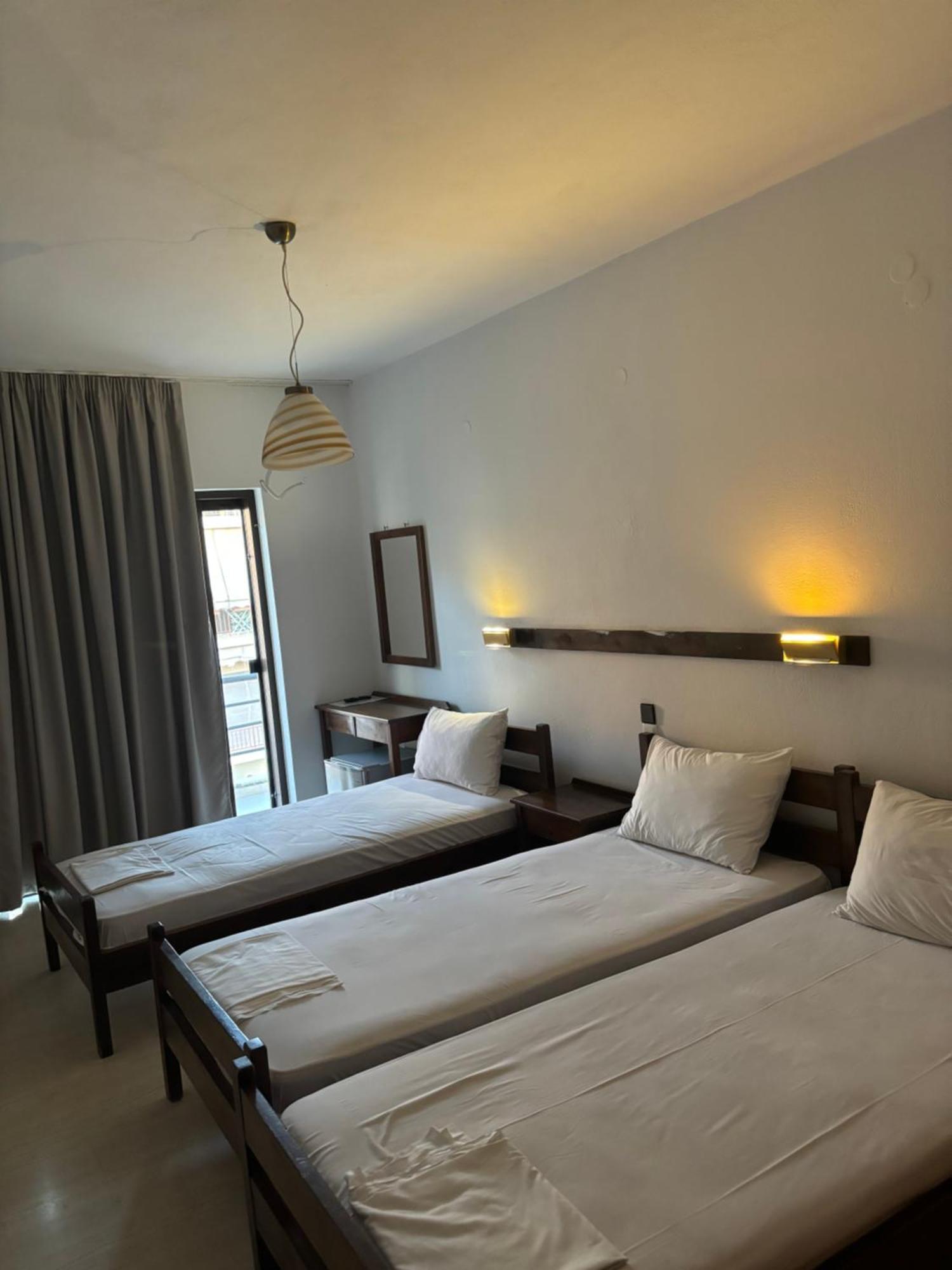 El Greco Hotel Игуменица Екстериор снимка