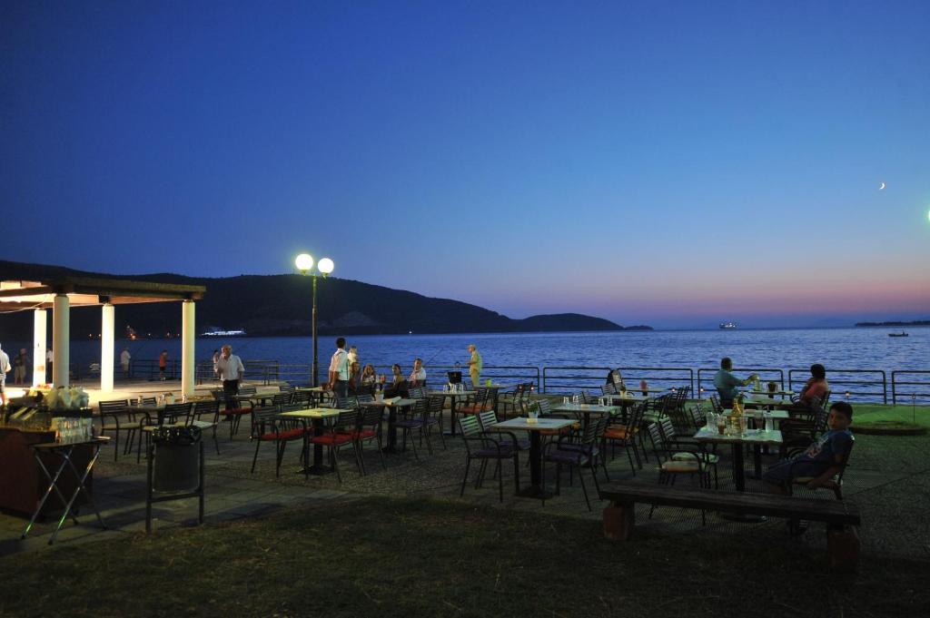 El Greco Hotel Игуменица Екстериор снимка